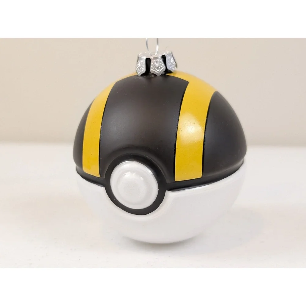 Hallmark Pokémon Ultra Ball Poké Ball Blown Glass Christmas Ornament 3